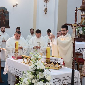 Vlč. Vedran Jakić proslavio mladu misu u Moravču